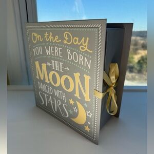 Gender neutral keep sake box